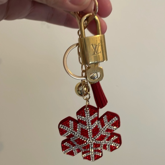 Louis Vuitton # 439 Lock & Key w/ unbranded Key Chain / Bag Charm - Picture 3 of 14